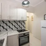Eleni Holidays Up To 18 Guests * Karousádes