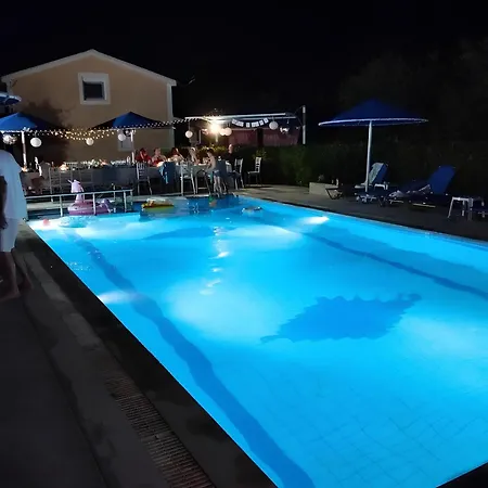 Eleni Holidays Up To 18 Guests Vila