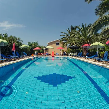 Eleni Holidays Up To 18 Guests Vila