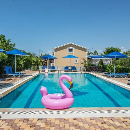 Eleni Holidays Up To 18 Guests Karousádes
