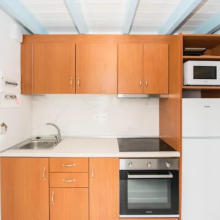 Eleni Holidays Up To 18 Guests Vila