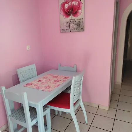 Eleni Holidays Up To 18 Guests Vila