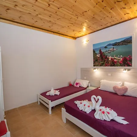 Eleni Holidays Up To 18 Guests Vila *