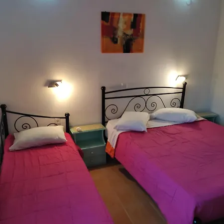 Vila Eleni Holidays Up To 18 Guests