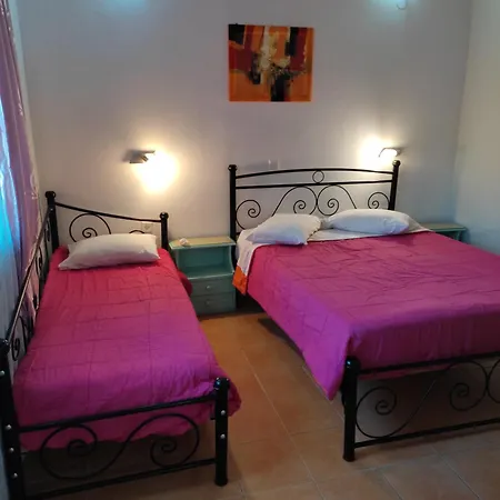 Vila Eleni Holidays Up To 18 Guests Karousádes