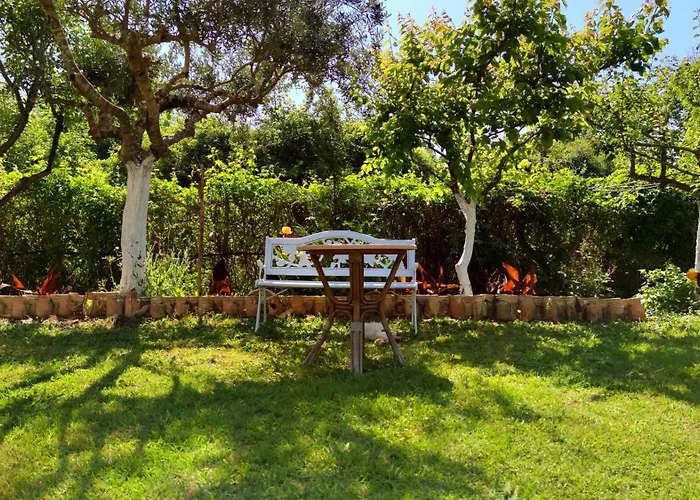 Eleni Holidays Up To 18 Guests Karousádes