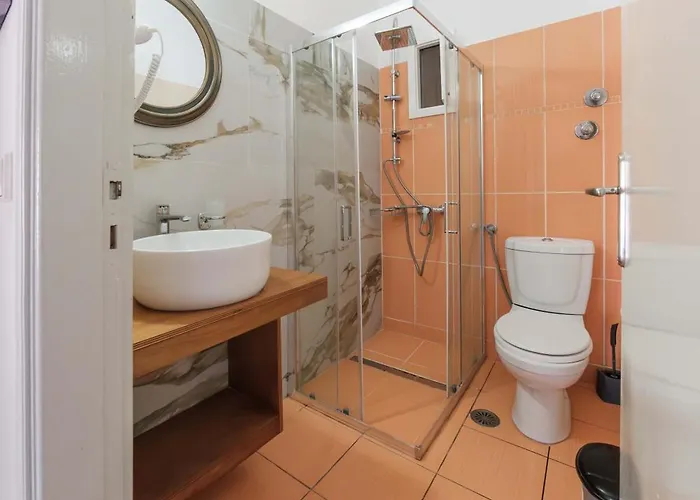 Eleni Holidays Up To 18 Guests
