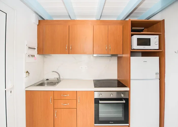 Eleni Holidays Up To 18 Guests Villa
