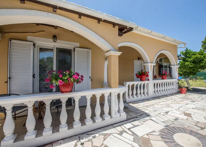 Eleni Holidays Up To 18 Guests Вилла *