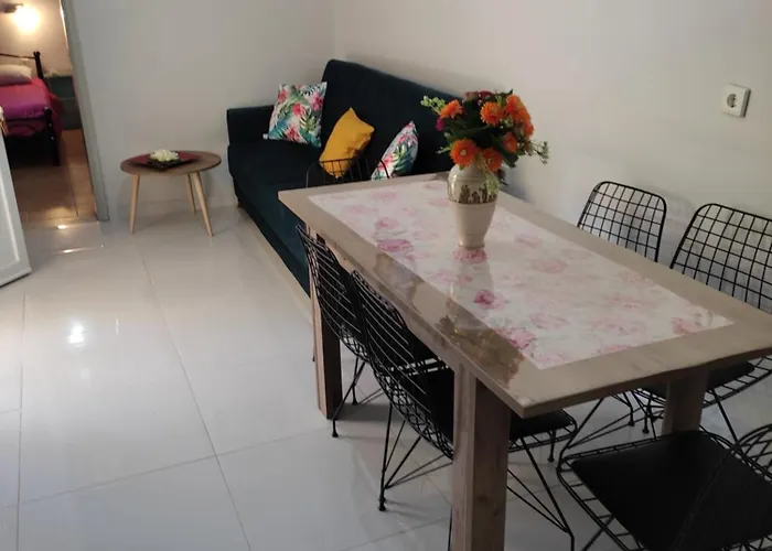 Eleni Holidays Up To 18 Guests *